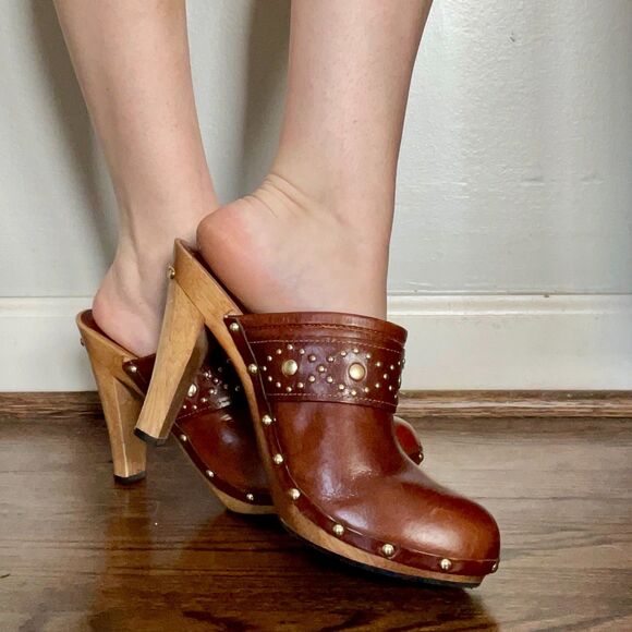 Vtg 90s Y2K Michael Kors Brown Leather Platform Studded Clogs Mules Heels - 8 US - Picture 1 of 8